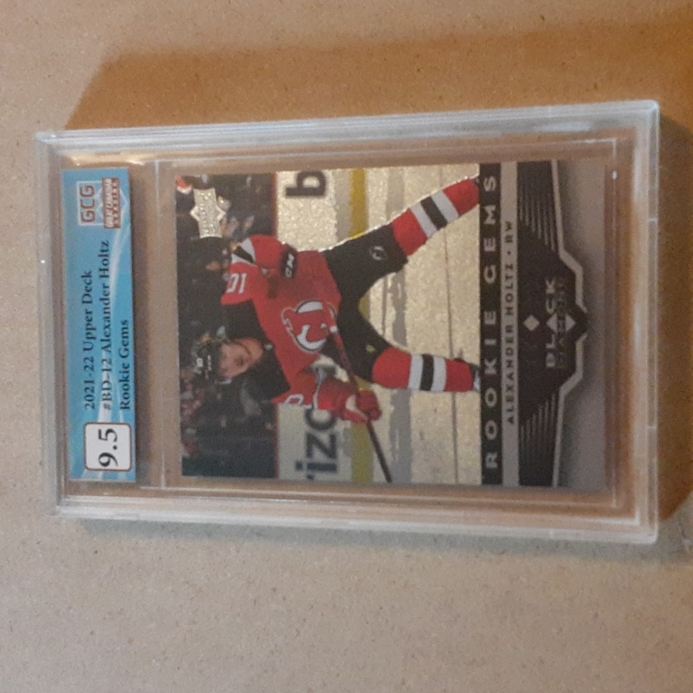 Alexander Holtz New Jersey Devils NHL Hockey Trading Cards